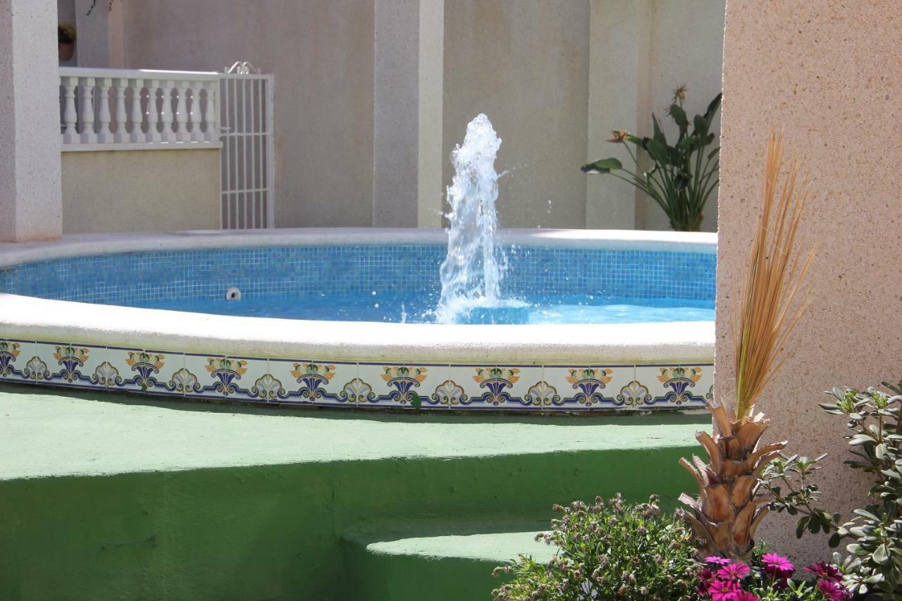 Palacio Del Mar, Beach, Sea View, Pool Daire Torrevieja Dış mekan fotoğraf